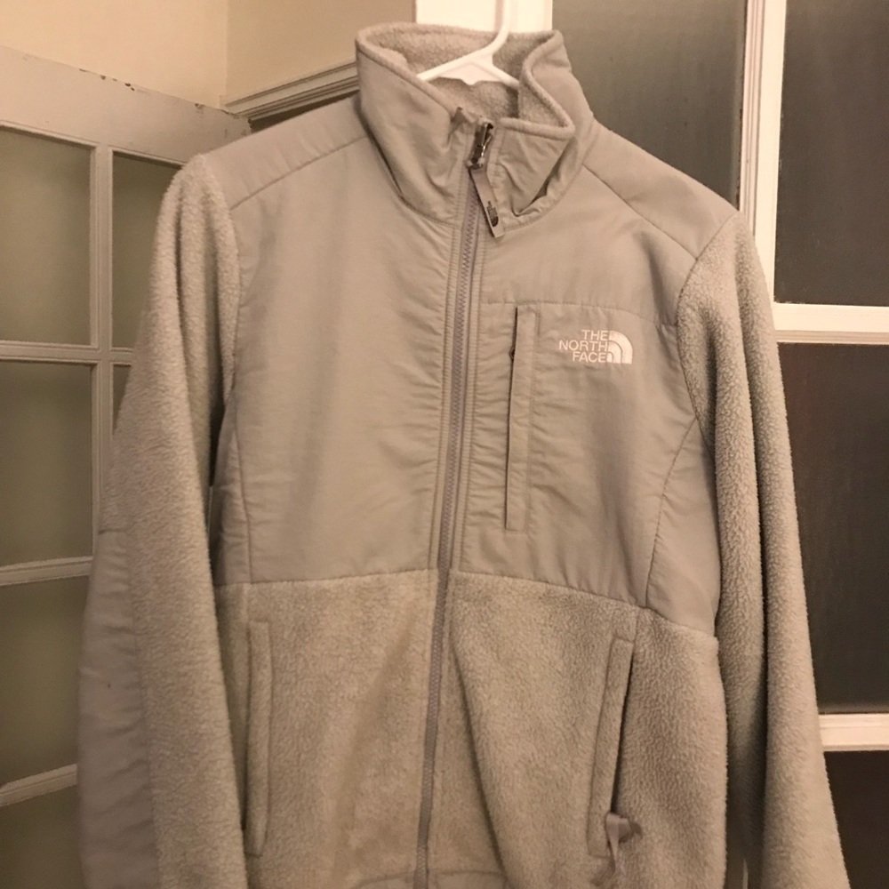 ❌SOLD❌NorthFace Women’s Small Denali Fleece